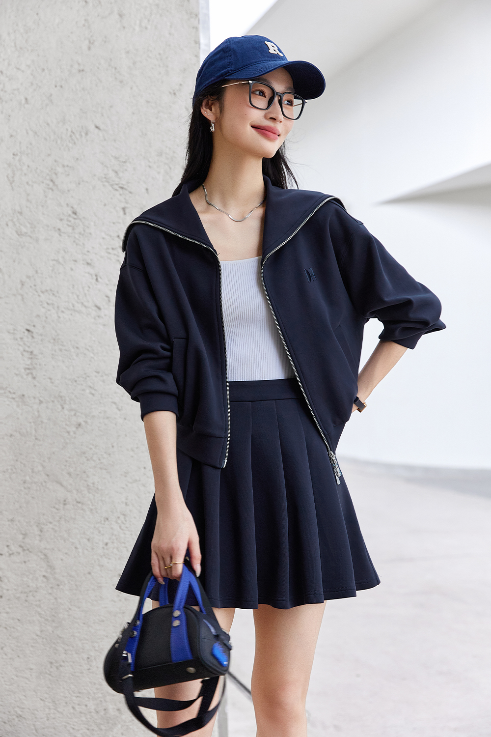 Minimalist Style Sports Set