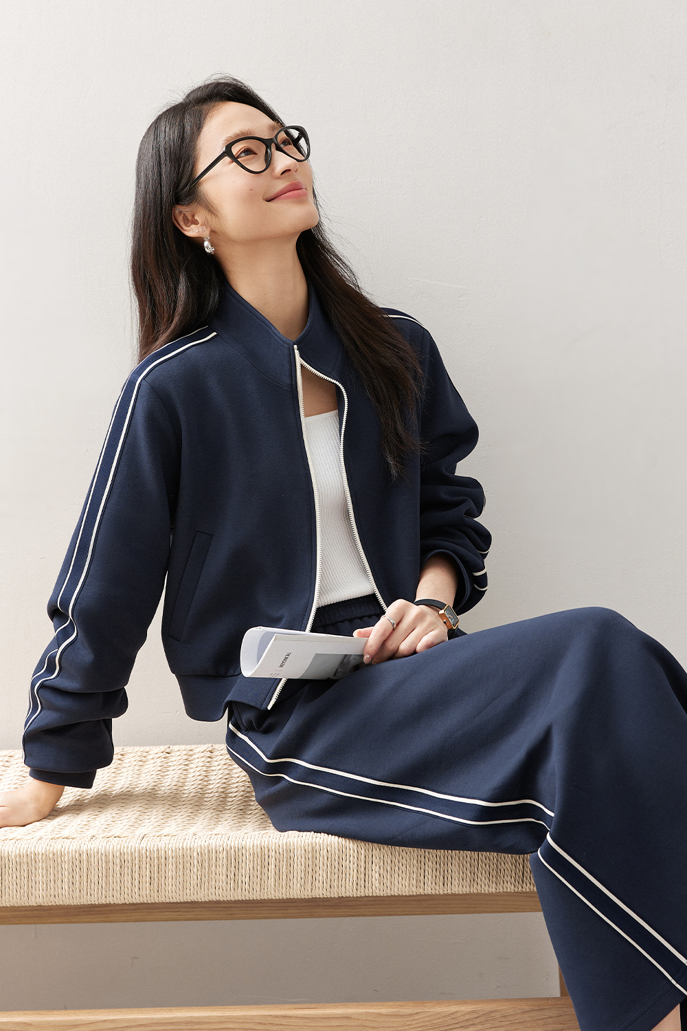 Collegiate Style Contrast Suit-VIMLYSTORE