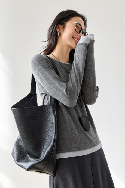 Contrast Color Round Neck T-Shirt