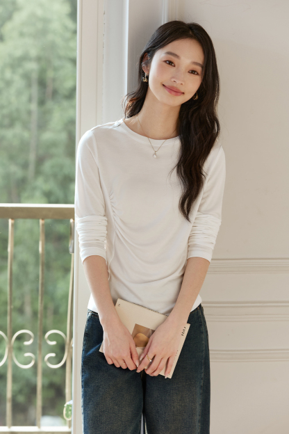 Pleated Long - sleeved T-shirt
