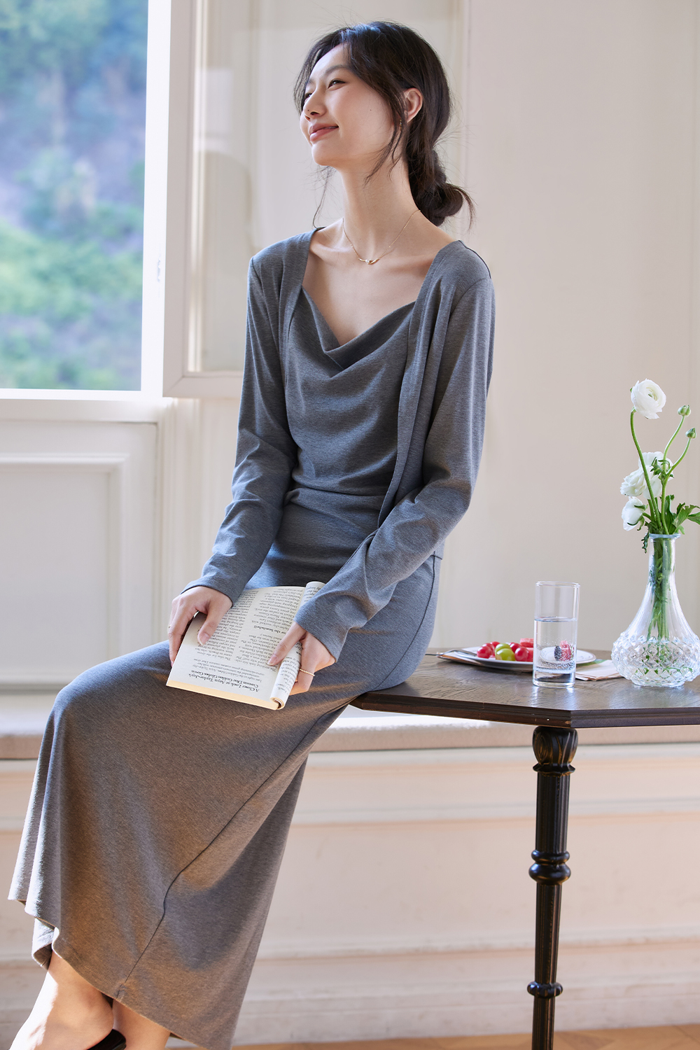 Grey Elegant Knitted Suit