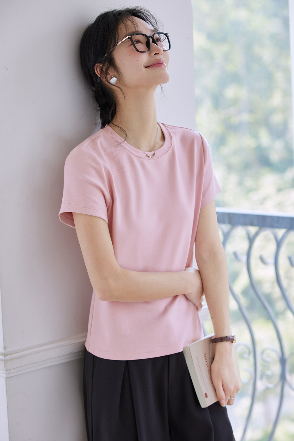 Modern Casual White T-Shirt-VIMLYSTORE