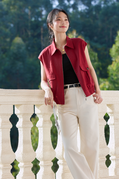 Simple Sleeveless Shirt