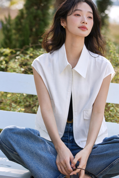 Simple Sleeveless Shirt