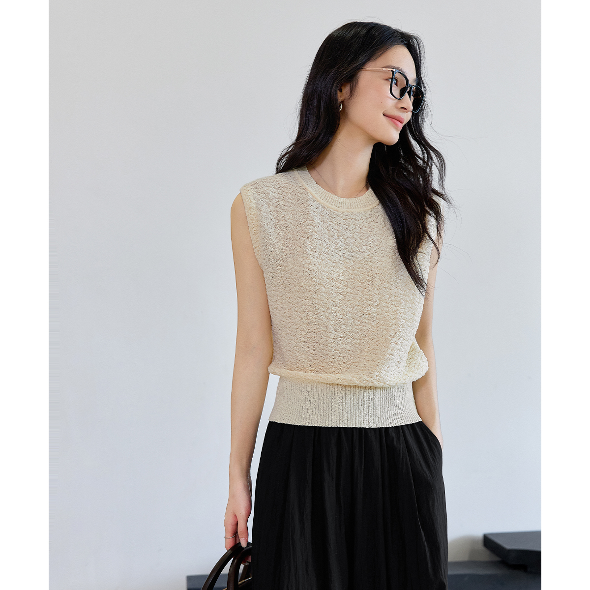 Textured Sleeveless Sweater-VIMLYSTORE