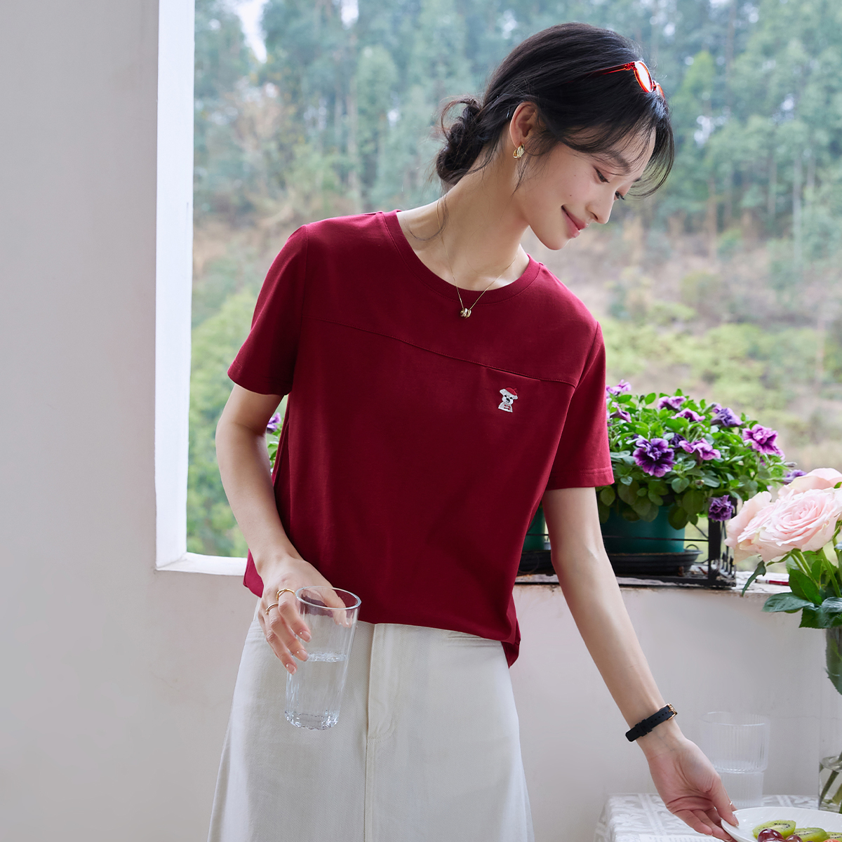 Animal Embroidery Straight T-Shirt