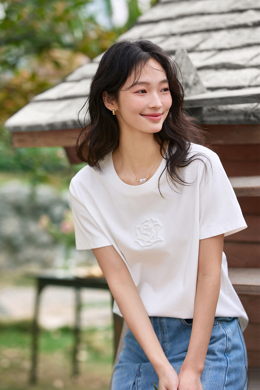 Toothbrush Embroidered Flower Design Loose T-Shirt