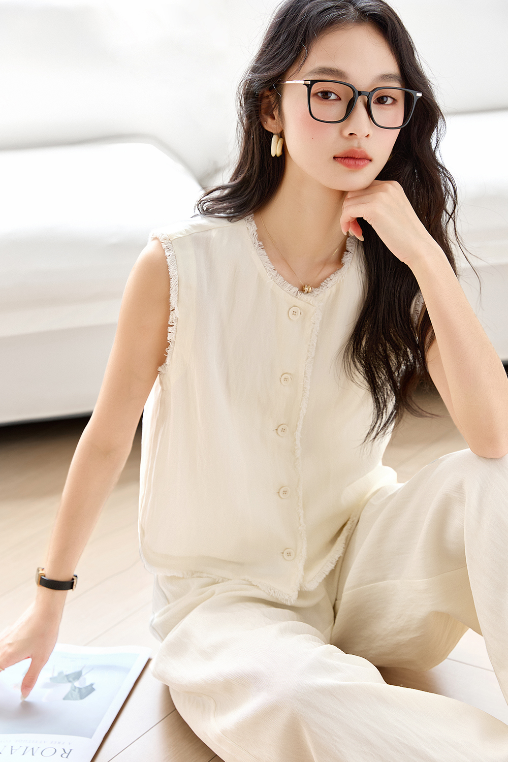 Raw-Edged Vest Straight Suit
