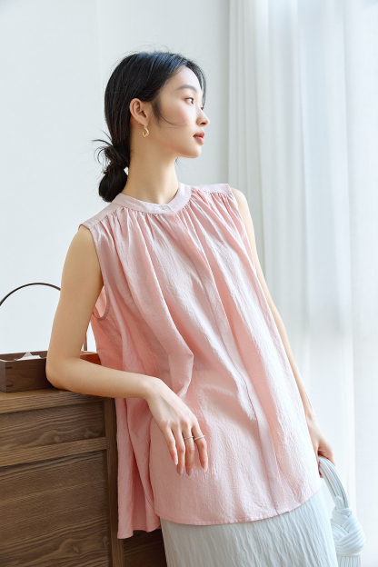 Lazy-Chic Sleeveless Oversized Shirt