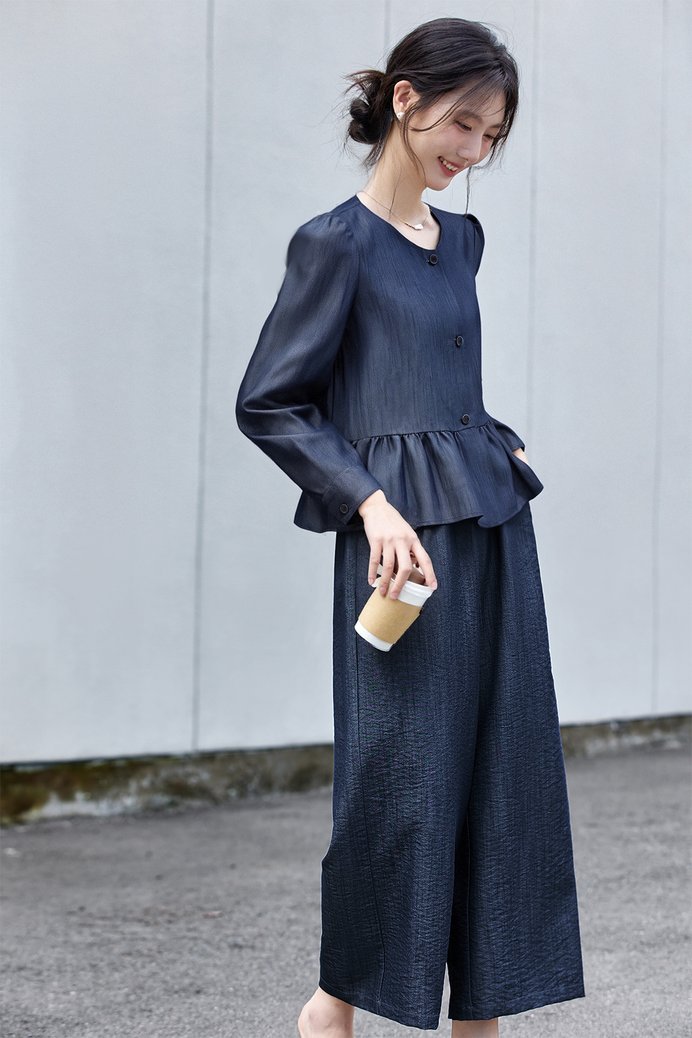 Navy Fluid-Knit Top & Wide-Leg Pants Coordinated Set-VIMLYSTORE