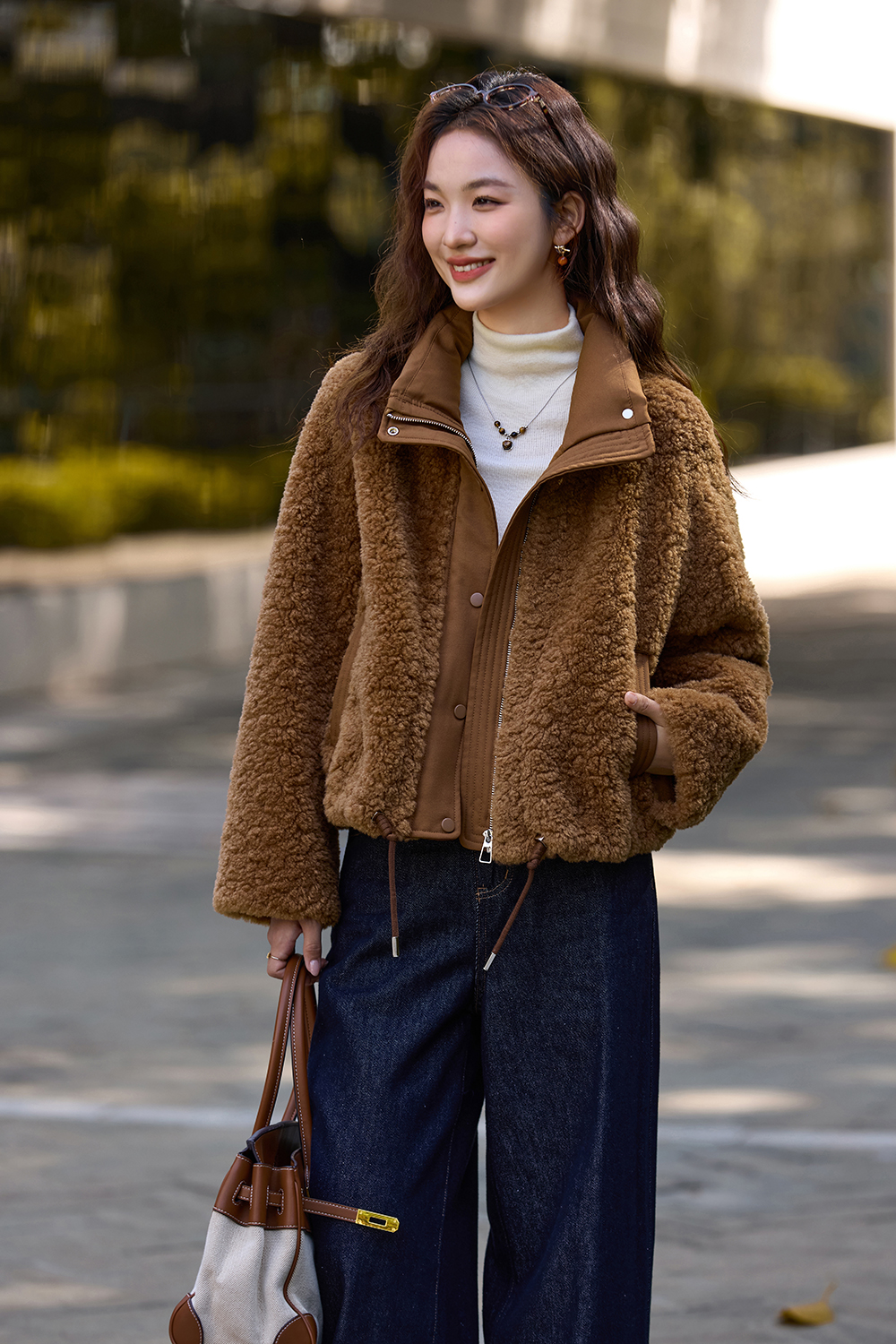 Camel retro stand - collar short - style plush coat