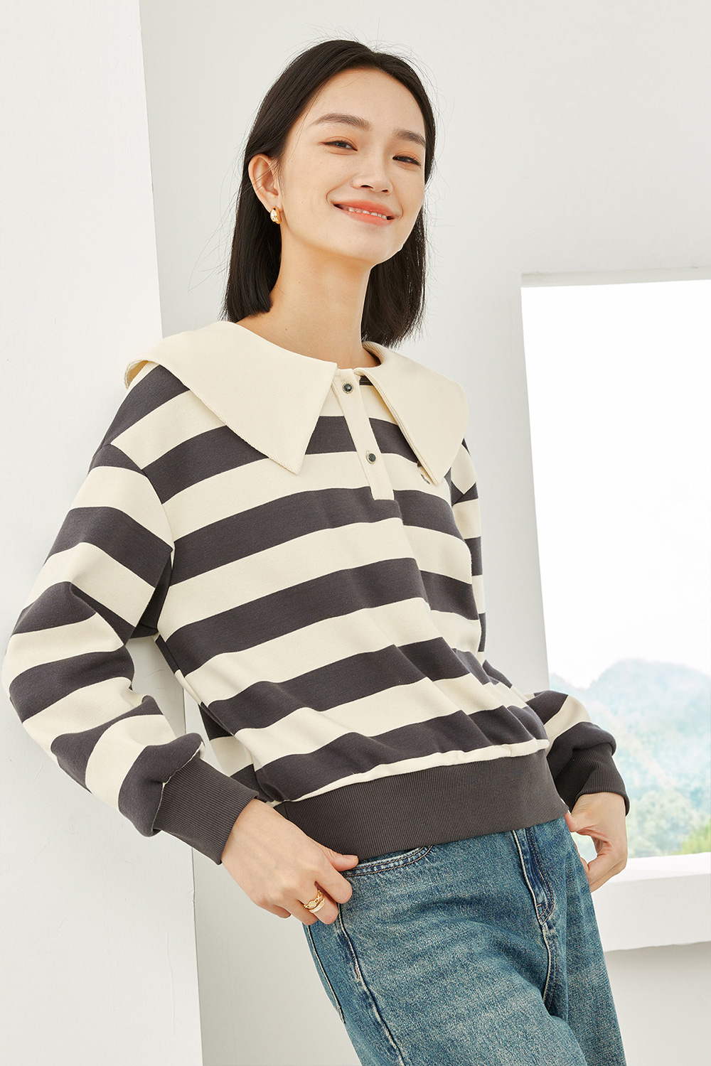 Age-Defying Knit Sweater-VIMLYSTORE