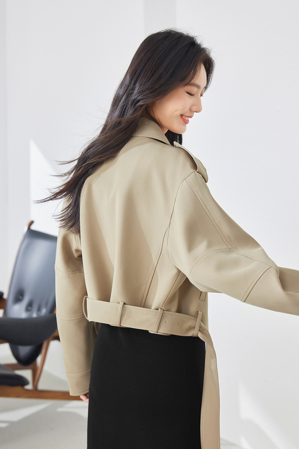 Big Lapel Elegant Windbreaker-VIMLYSTORE