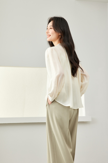 Round Collar Bud Tencel Shirt