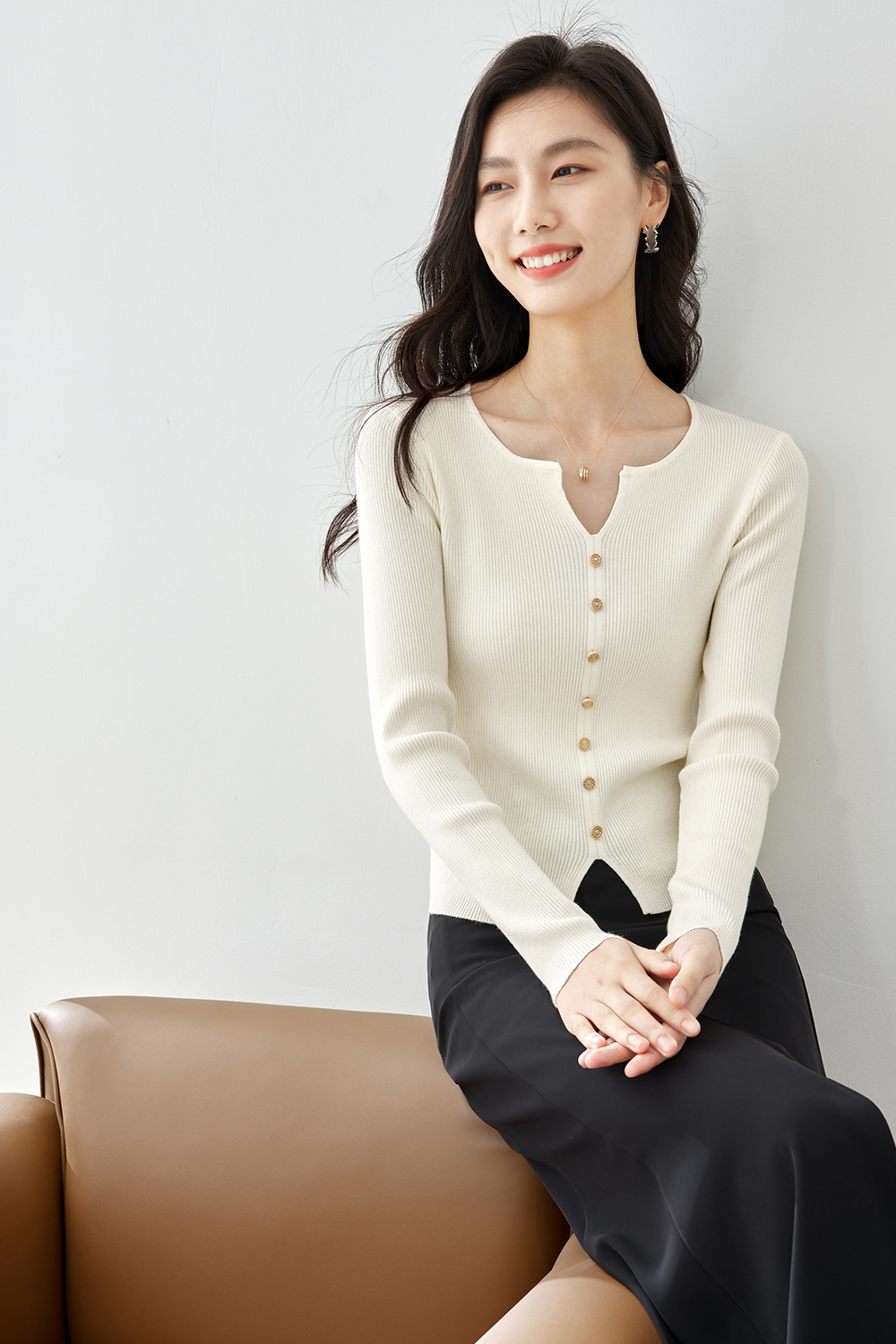 Thin V-neck knit Sweater-VIMLYSTORE