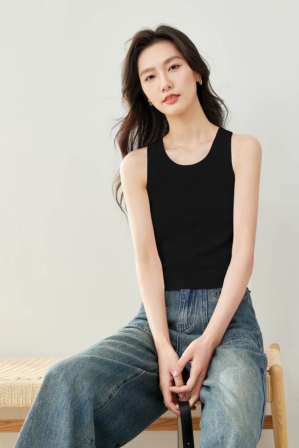 Crew Neck Knitted Vest