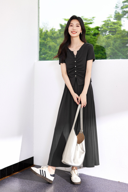 （暂无定价）Fashion Temperament Umbrella Skirt Suit