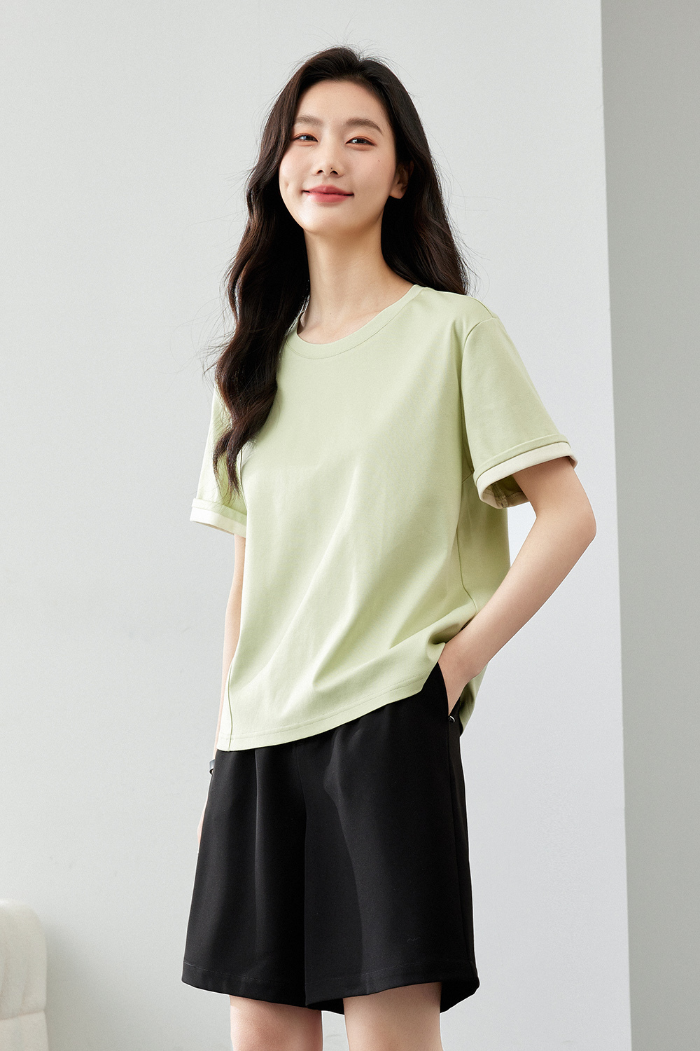 Light Luxury Mercerized Contrast Color T-Shirt