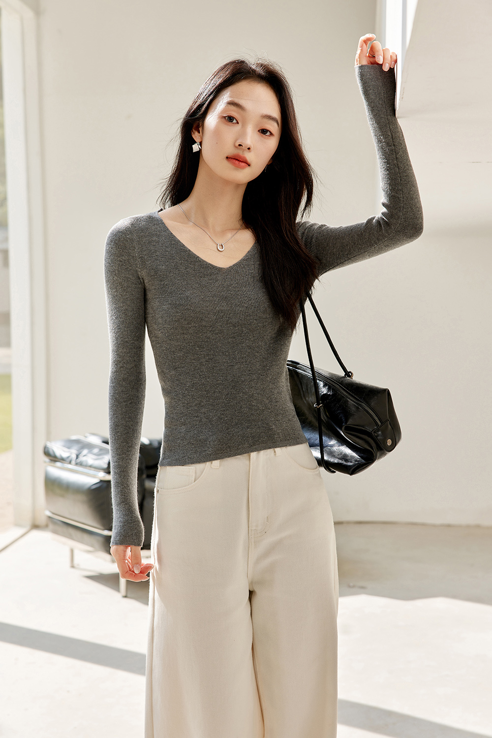 Casual And Versatile Base Sweater