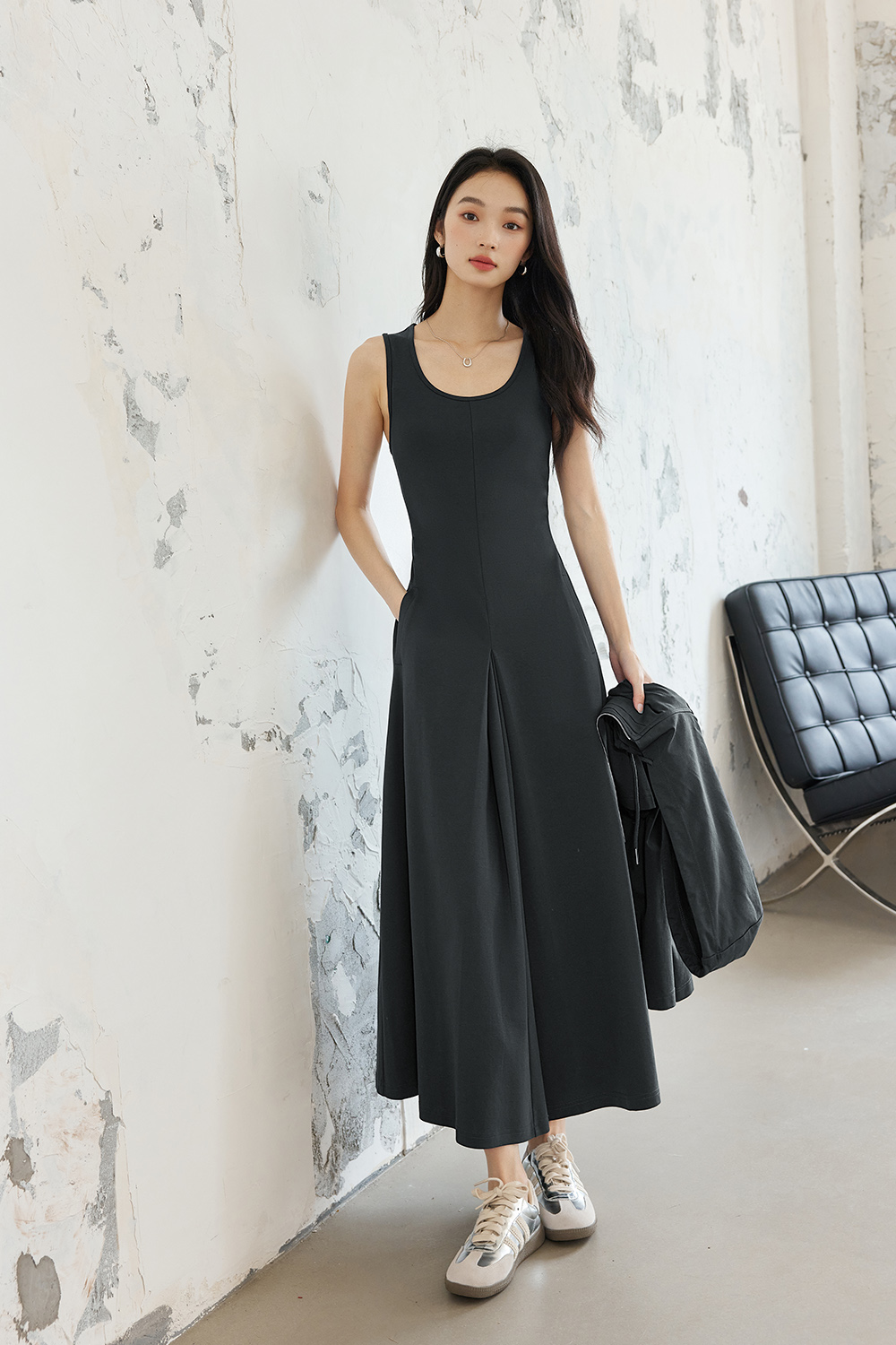 Fashionable Silhouette Casual Set