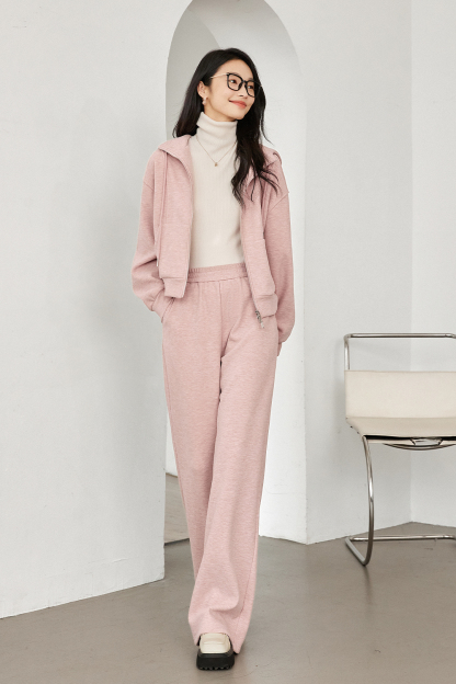 Lazy sporty pink suit