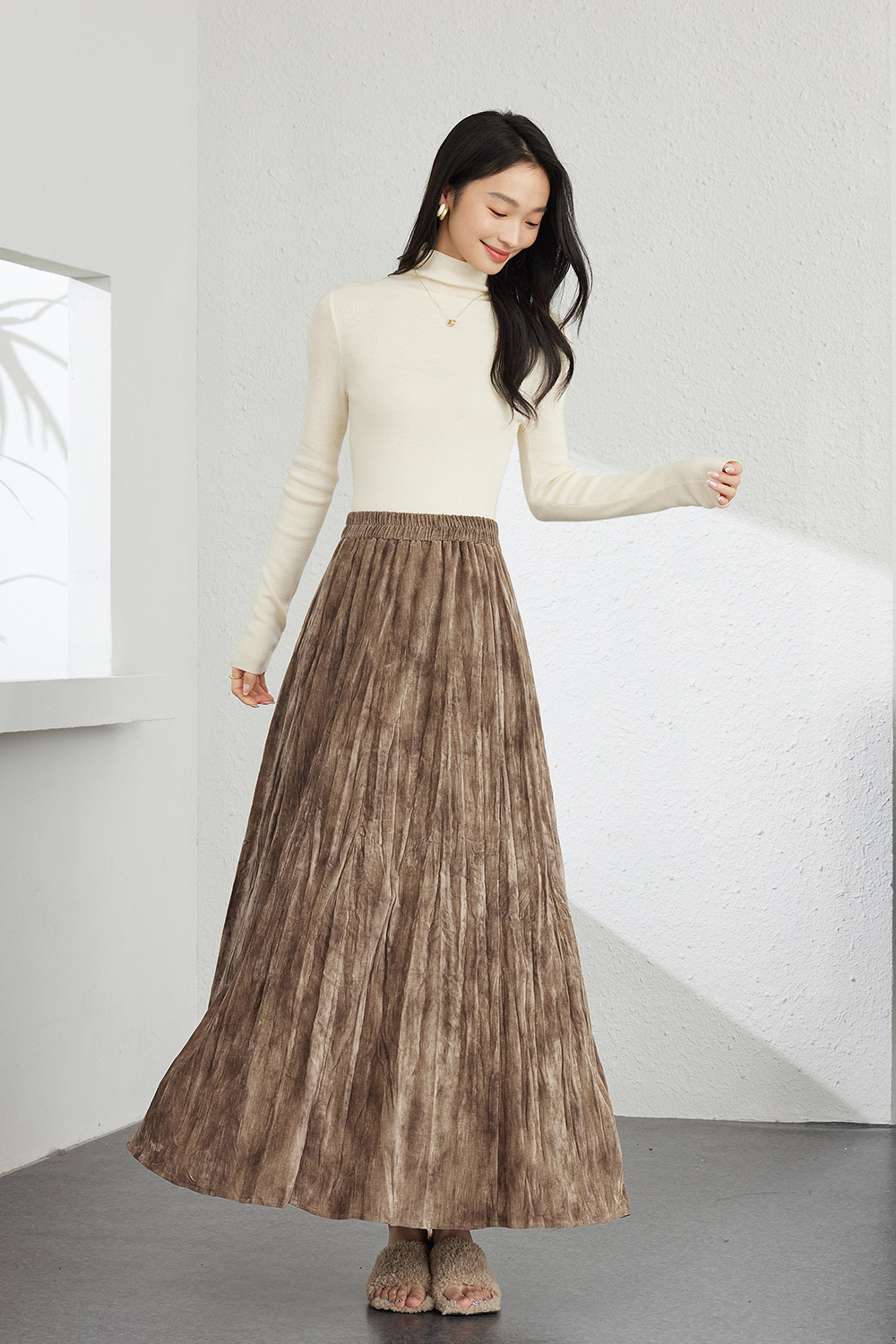 Wrinkled Velvet High-Waisted Midi Skirt-VIMLYSTORE