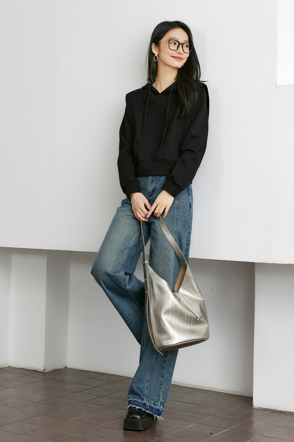 Versatile Commuter Hooded Sweatshirt