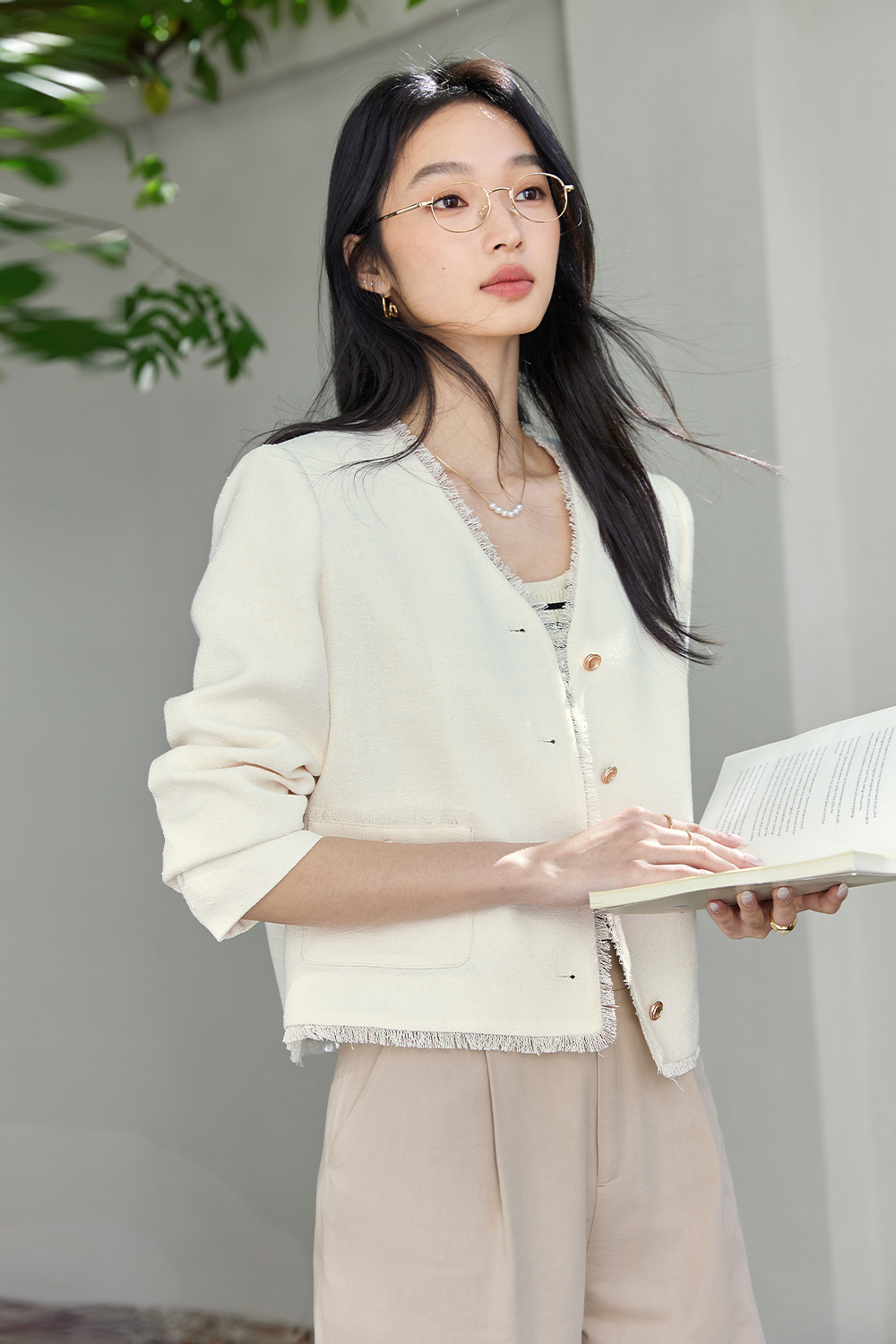 Frayed Edge Exquisite Short Jacket-VIMLYSTORE