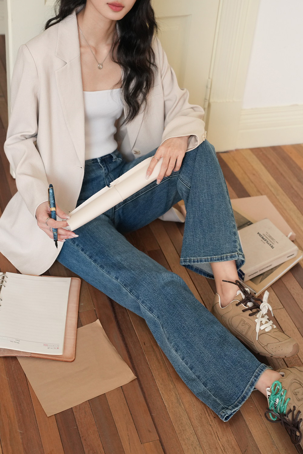 Cotton Spun Straight Leg Jeans