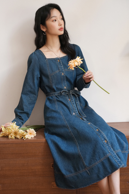 Retro Denim Lace-Up Dress