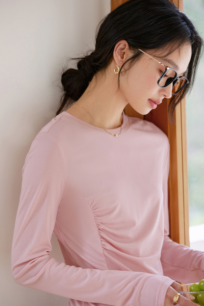 Pleated Long - sleeved T-shirt