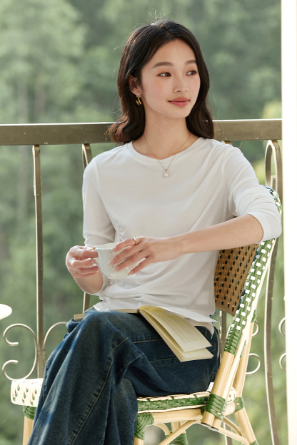 Pleated Long - sleeved T-shirt