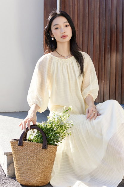 Relaxed Breathable Dress