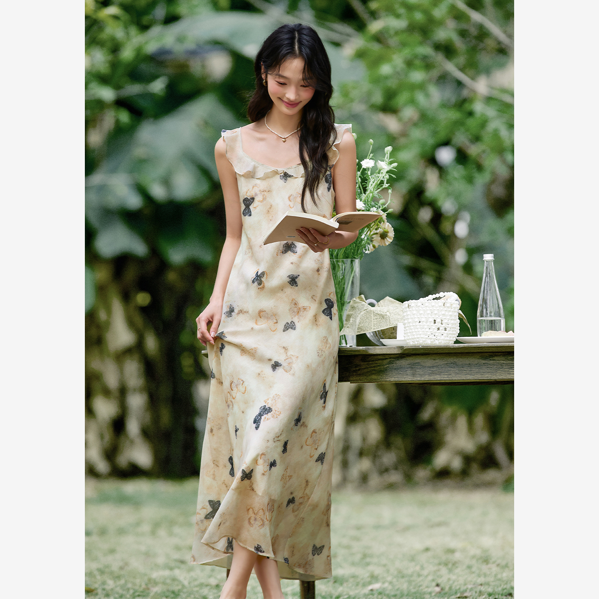 U-Neck Butterfly Suspender Dress