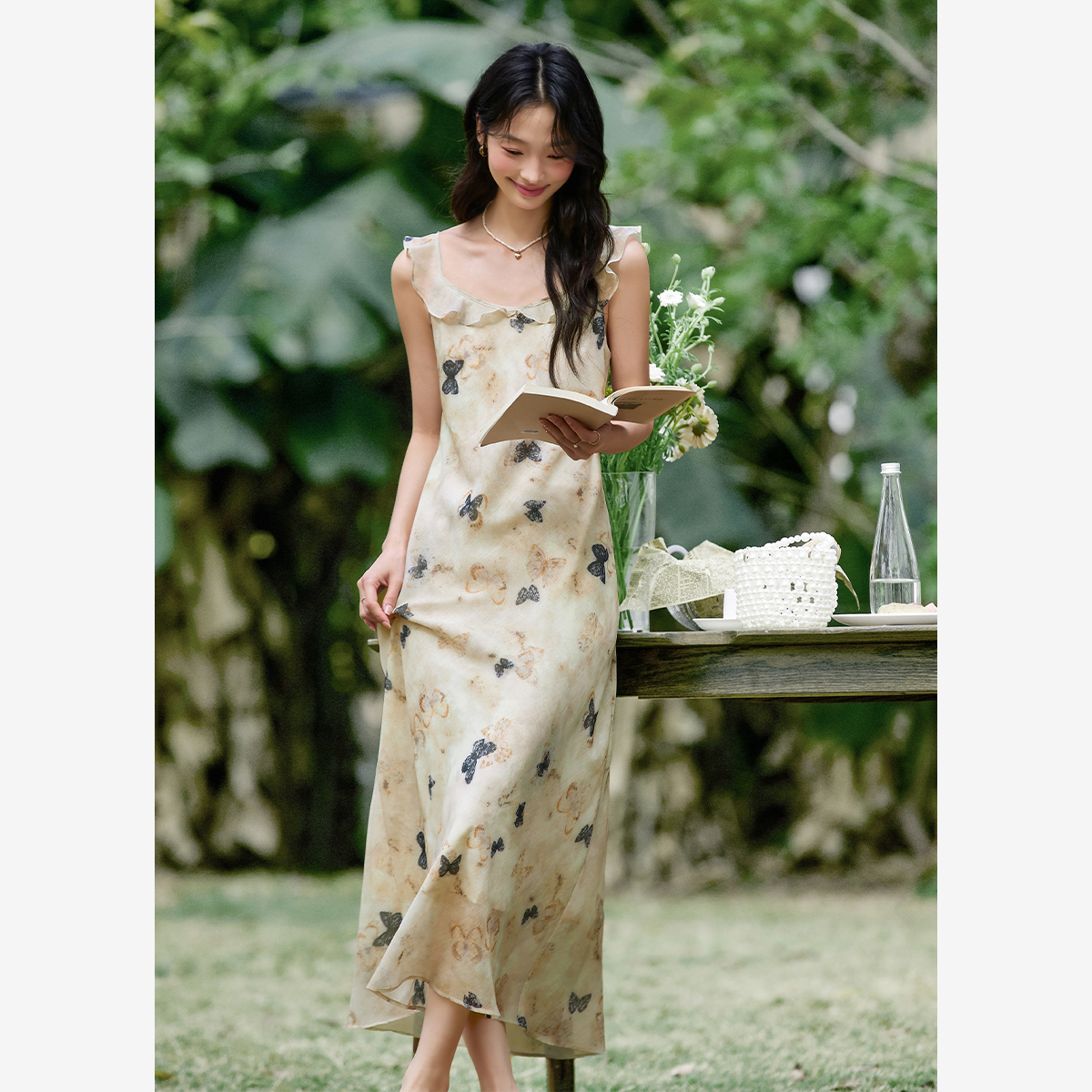 U-Neck Butterfly Suspender Dress