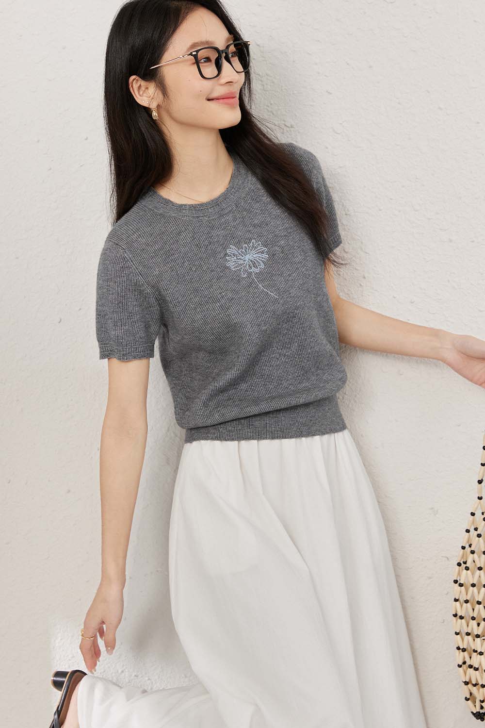 Flower Embroidered Loose Sweater-VIMLYSTORE