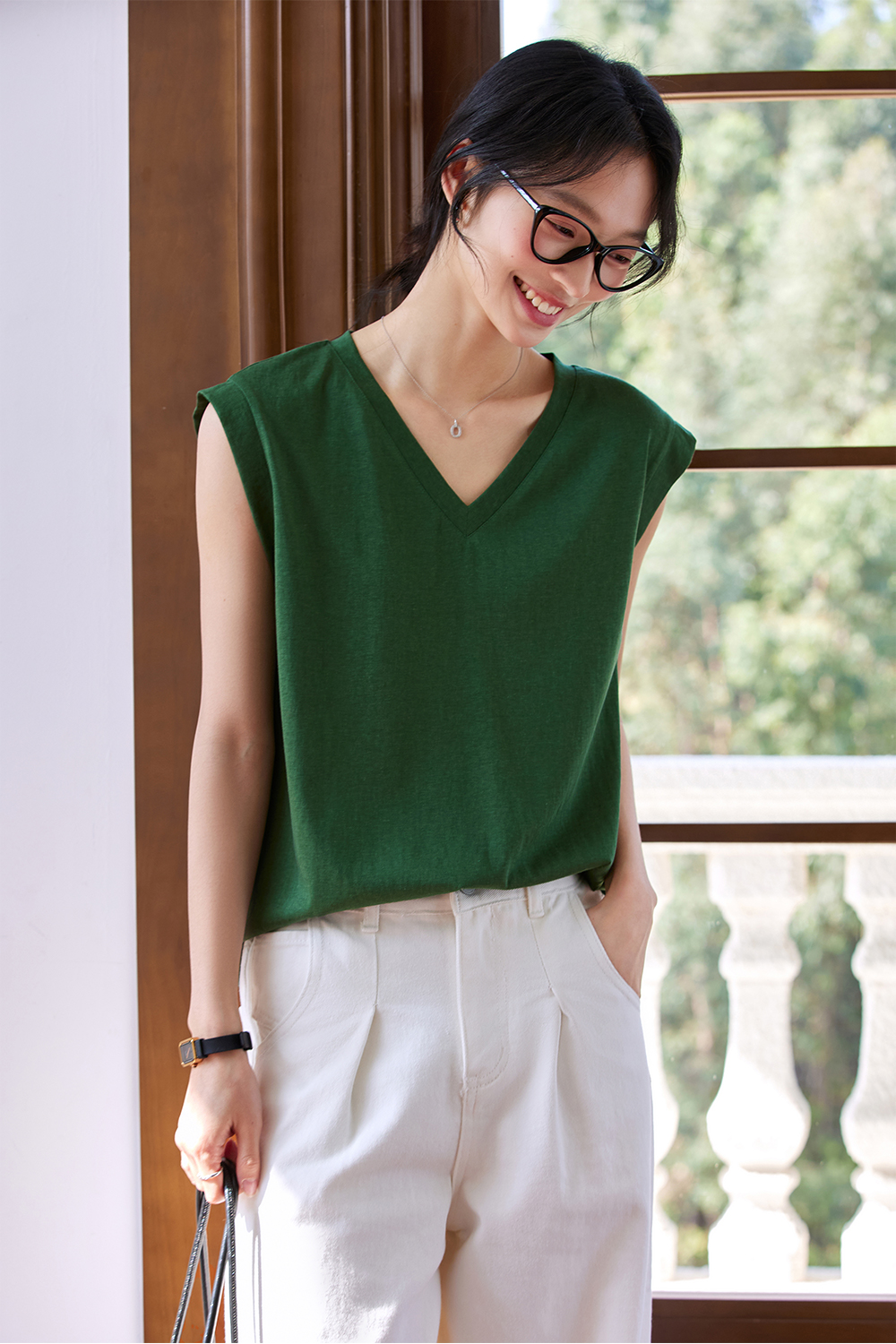 Snowflake Texture V-Neck Straight T-Shirt-VIMLYSTORE