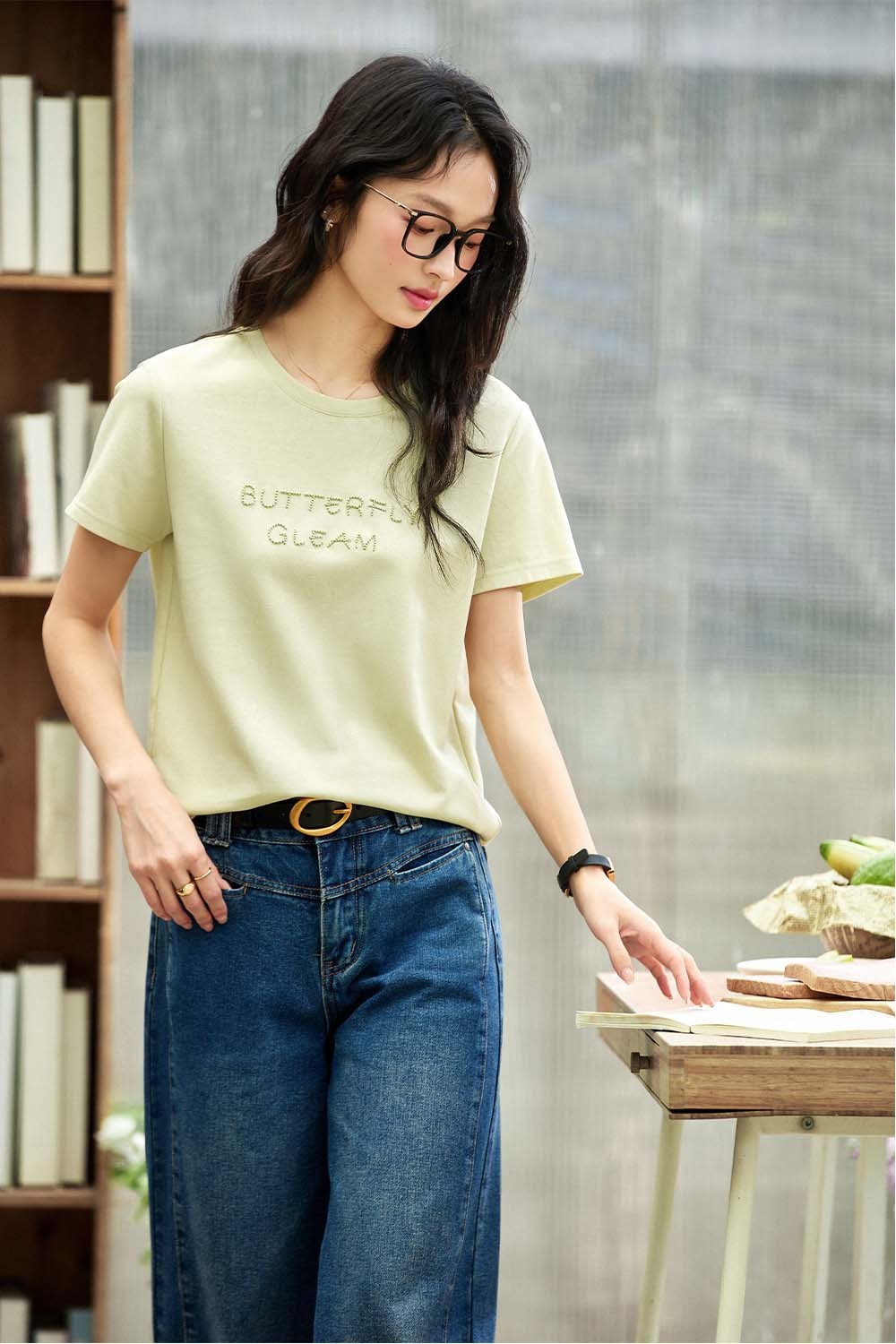 Embossed Texture Feel Embroidered T-Shirt