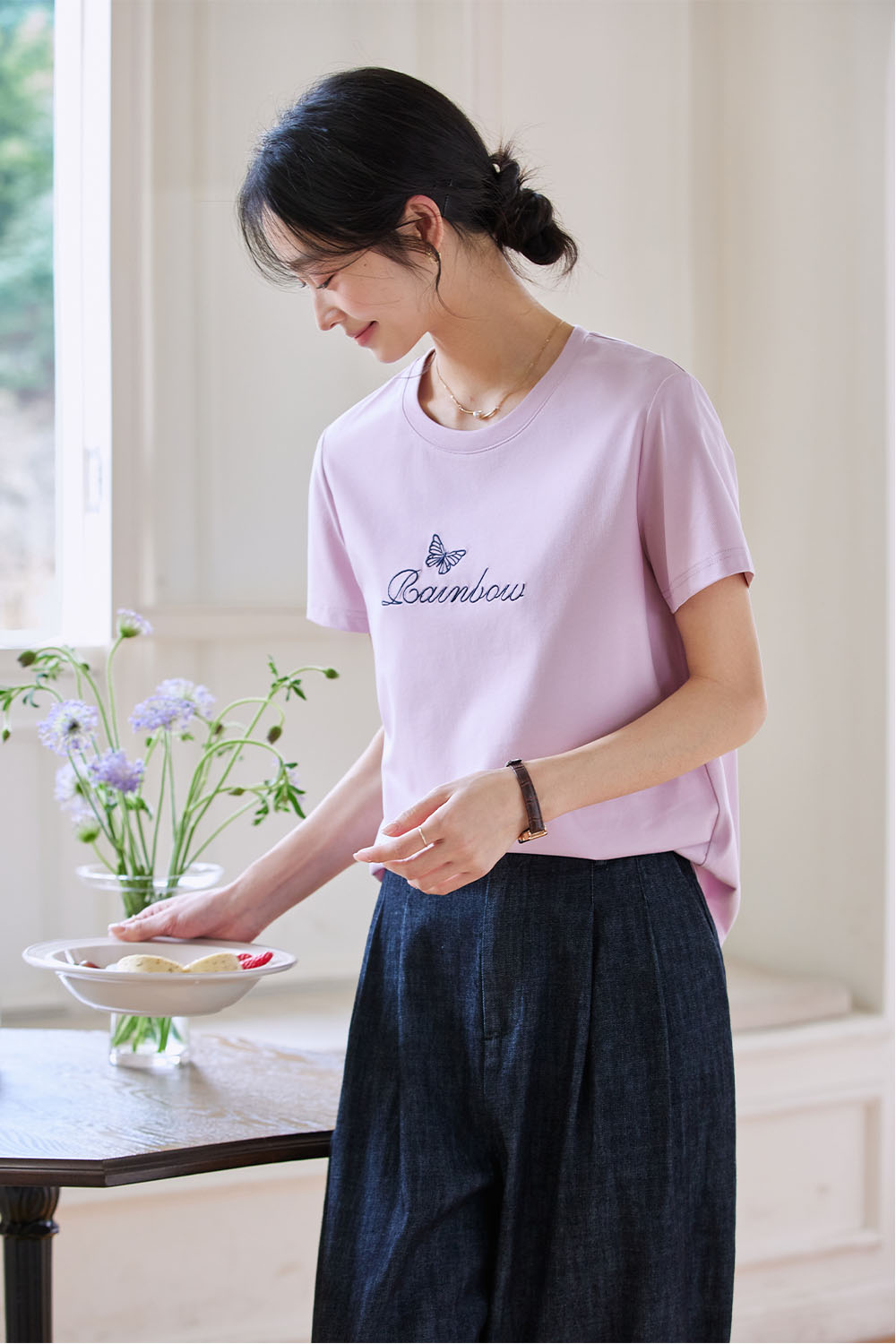 Exquisite Butterfly Embroidered T-Shirt-VIMLYSTORE