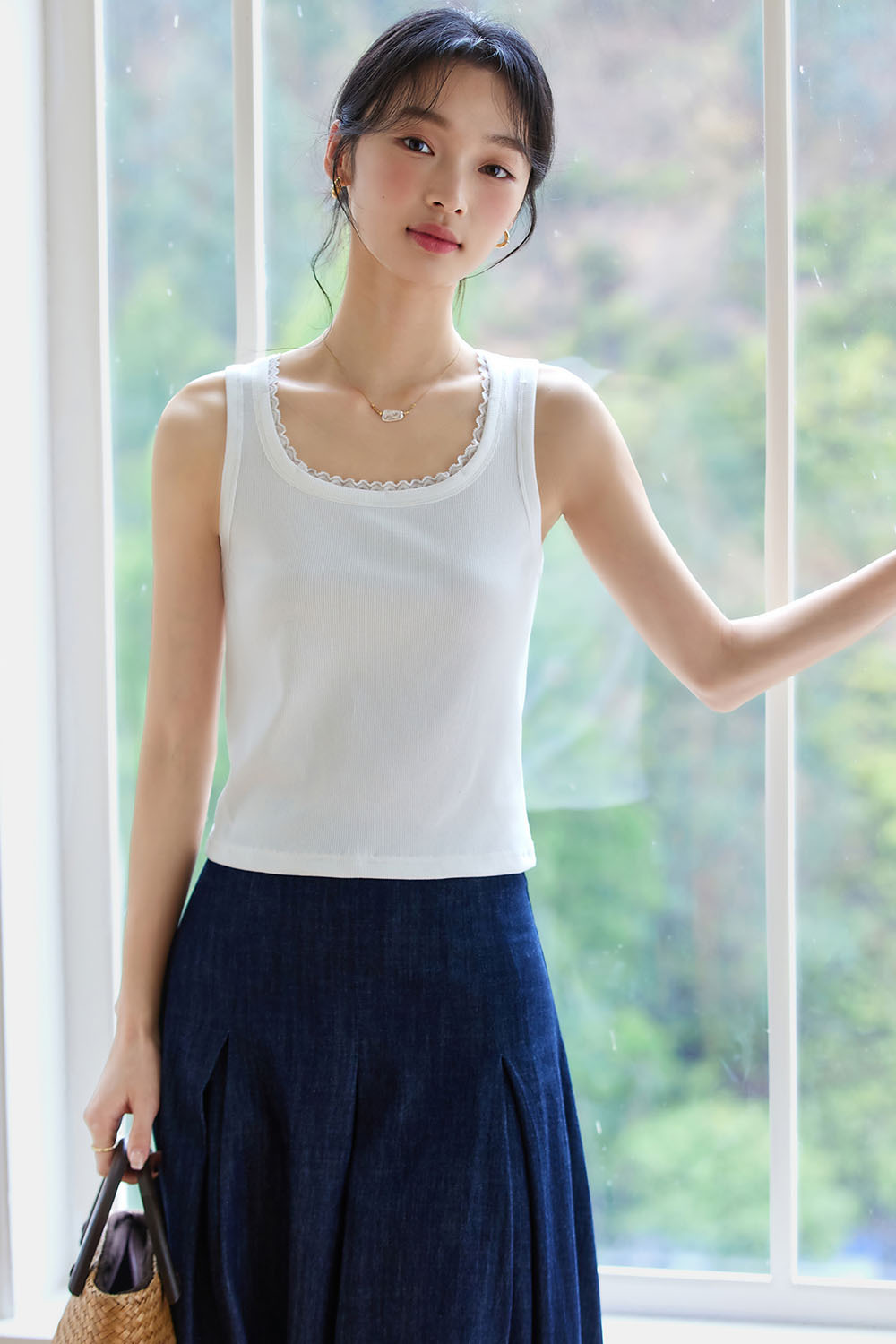Square Neck Slim Fit Vest