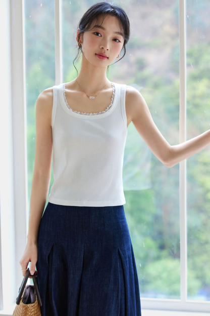 Square Neck Slim Fit Vest