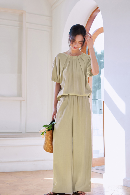 Easy Casual Woven Suit