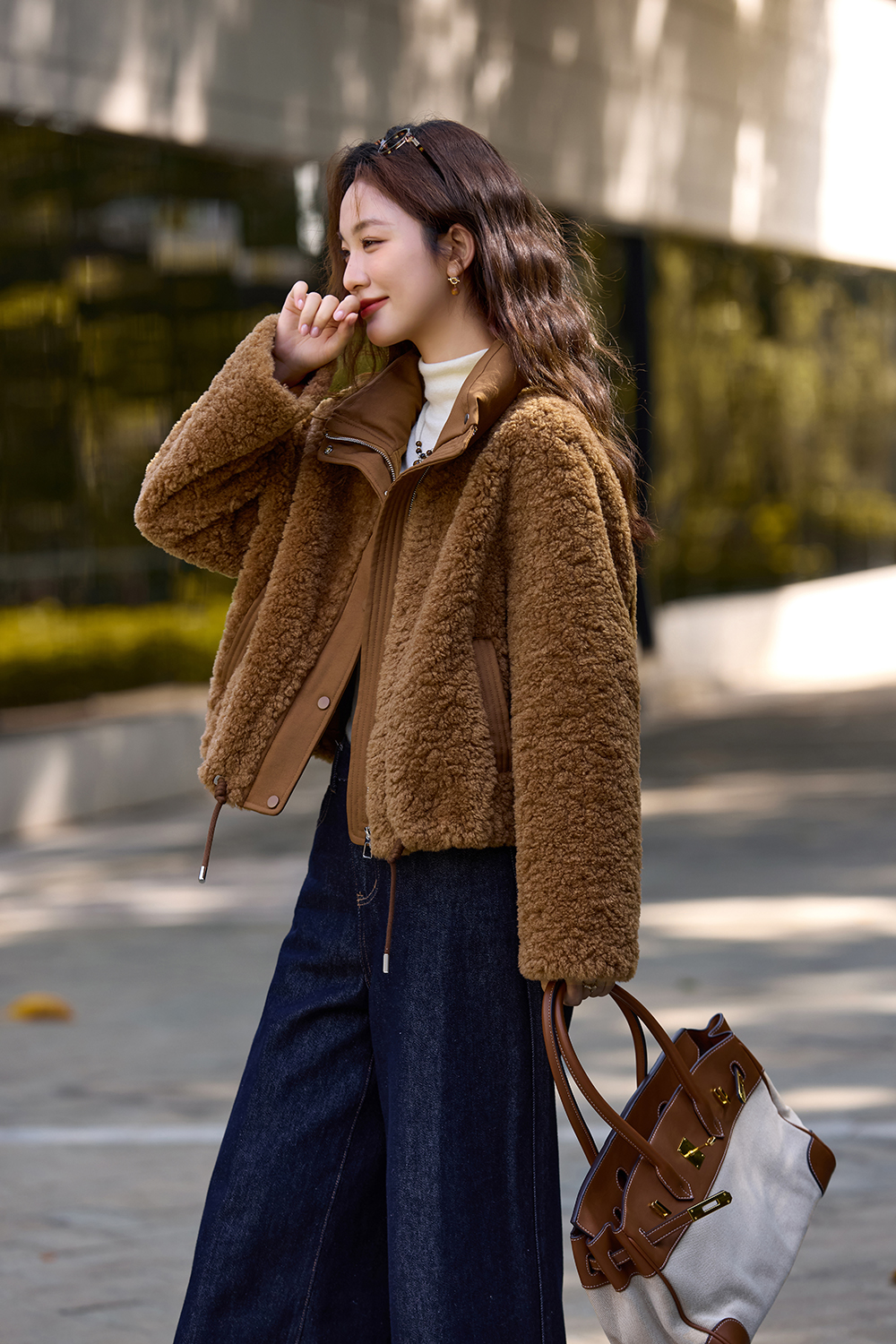 Camel retro stand - collar short - style plush coat