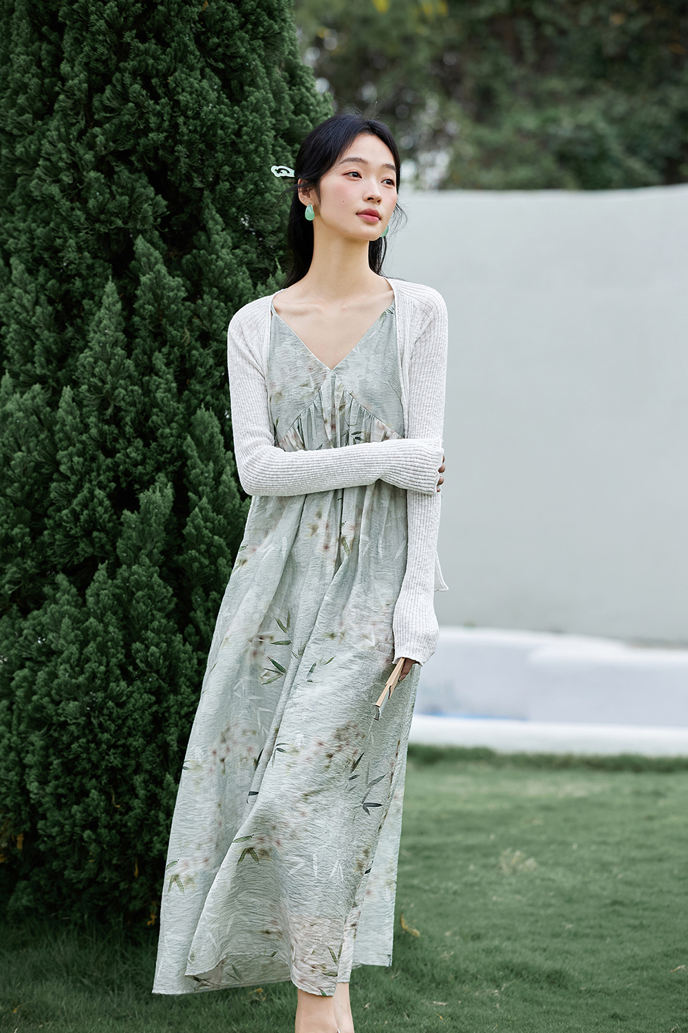 Contemporary Chinese V-Neck Lyocell Slip A-Line Maxi Dress-VIMLYSTORE
