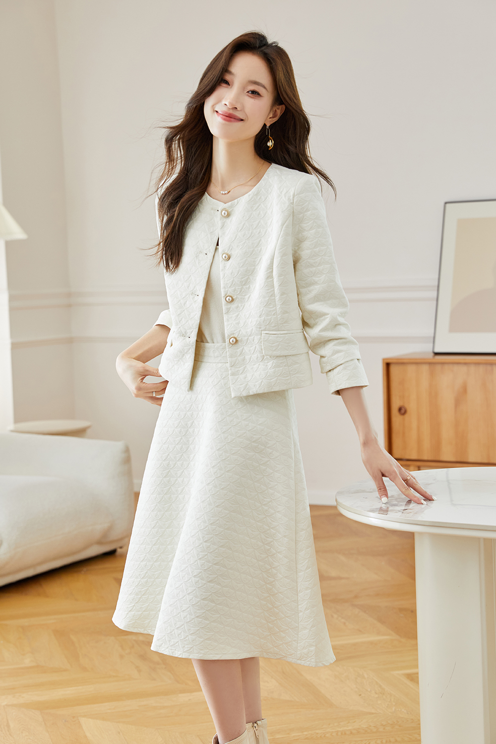 Round Neck A-Line Skirt Suit