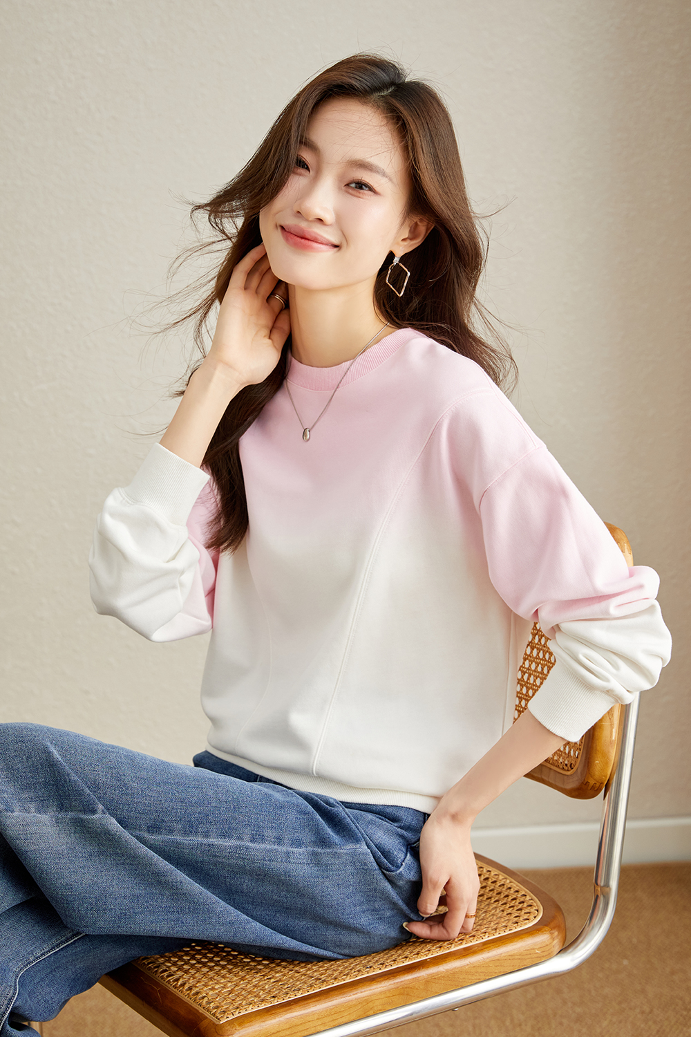 Gradient Round Neck Hoodie-VIMLYSTORE