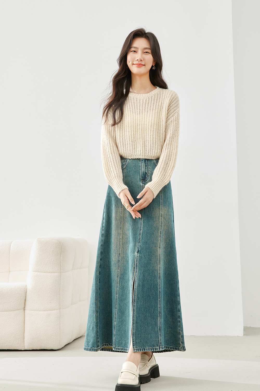 Loose Hollow Short Knit Sweater