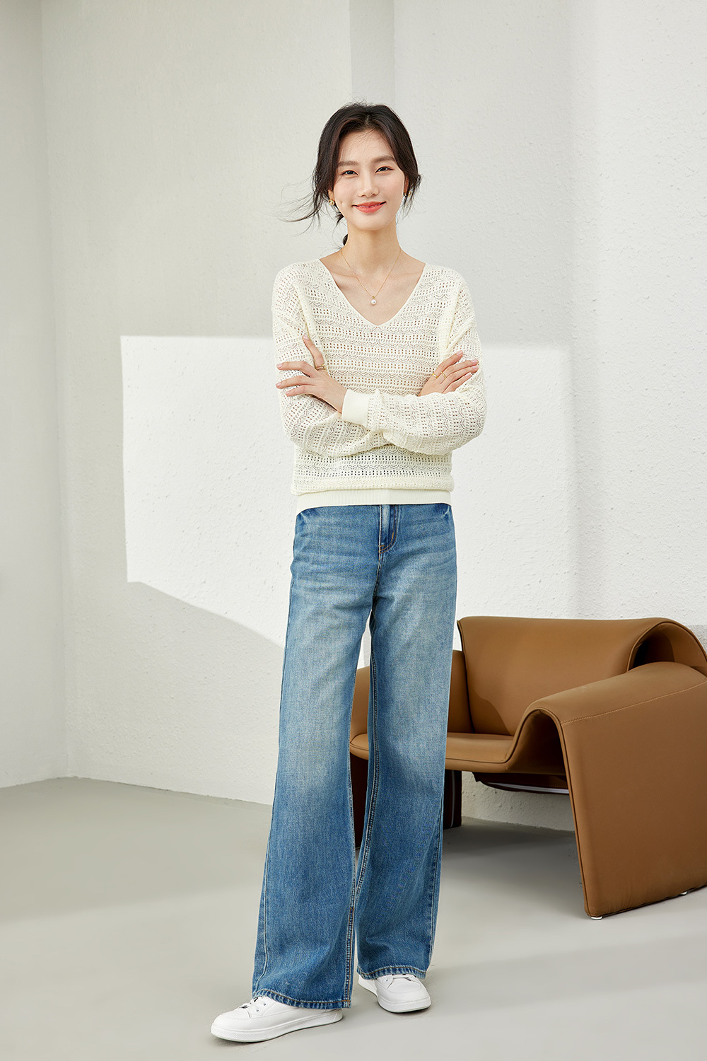 V-neck hollow sweater