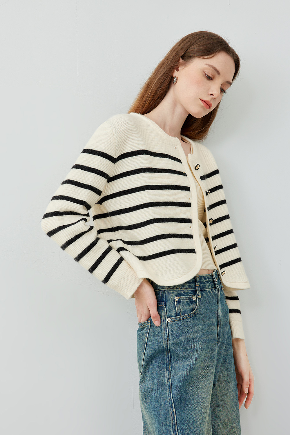 Rounded Hem Knitted Cardigan