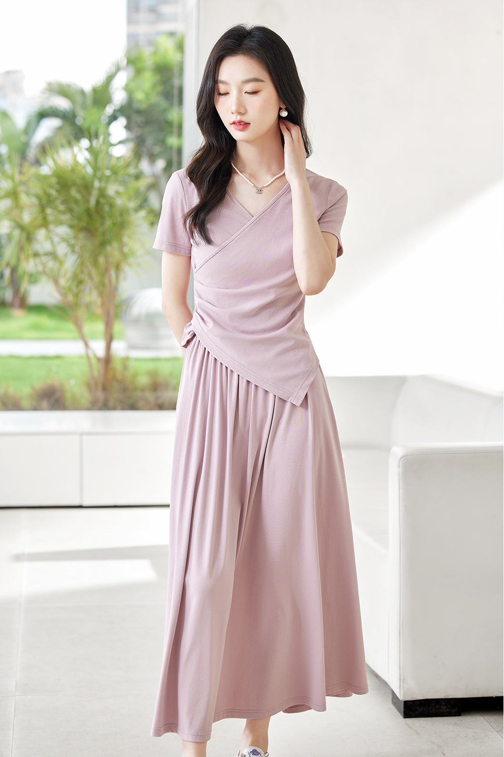 Simple And Elegant Knitted Suit